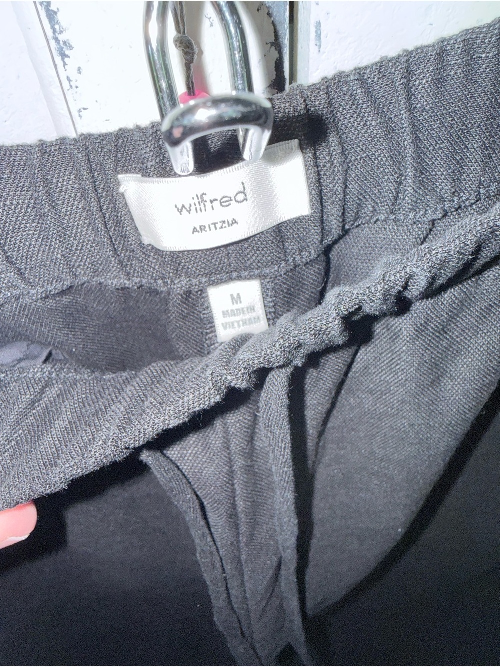 Aritzia Wilfred Cruise Linen Lodge Pant Drawstring Black Medium New - Picture 7 of 7
